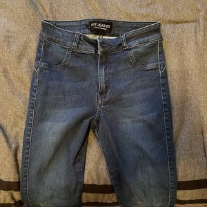 Fit Jeans Mid Rise Contour Jeans